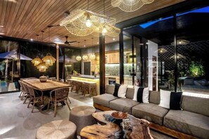 Dining - Villa Hanuman Teges by BaliSuperHost (Bali)