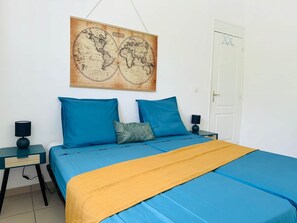 2 bedrooms, iron/ironing board, free WiFi, bed sheets