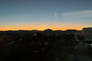 Unclassified image, 3 of 9, button - Aurora Gyeongju (Gyeongju)