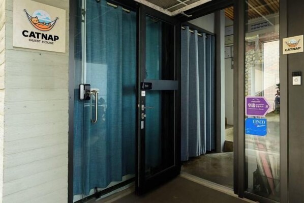 Interior - CATNAP GUESTHOUSE (Busan)