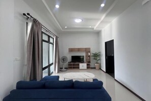 Interior - POOMe House (Hat Yai)