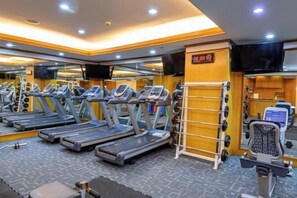 Gym - Ortigas CBD Near Business & Shopping Hubs (Pasig)