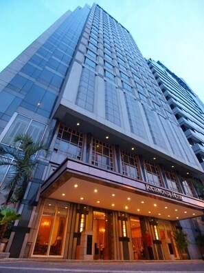 Exterior - Ortigas CBD Near Business & Shopping Hubs (Pasig)
