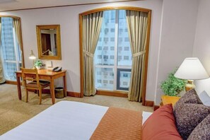 Cots/infant beds - MCollection - Ortigas CBD Near Business & Shopping Hubs (Pasig)
