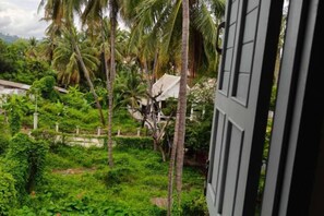 View from property - SINH CHALERN HOTEL (Luang Prabang)