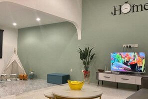 Unclassified image, 5 of 27, button - 3BR/12pax LYL Ipoh town- homestay-5min to town (Ipoh)