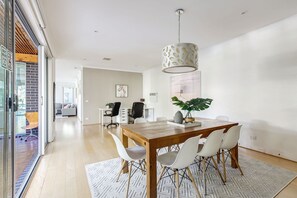 아파트 | 다이닝