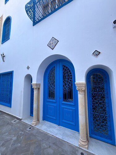 Dar El Nour: Authentic Tunisian Home Steps from the Beach & Medina