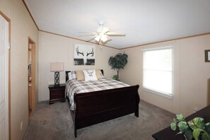 3 sovrum, internet och sängkläder