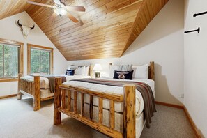 1 غرفة نوم ومكواة/لوح كي وخدمة الإنترنت وملاءات أسرّة