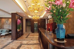 Lobby - Trau Quy Boutique Hotel (Hanoi)