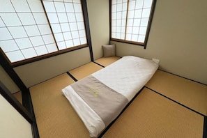 Room - Rakuzen Kyoto – Entire Traditional Home, Perfect for Group & Family Stays! (Kyoto)