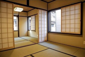 Room - Rakuzen Kyoto – Entire Traditional Home, Perfect for Group & Family Stays! (Kyoto)