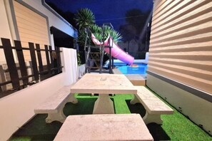 Kolam renang terbuka