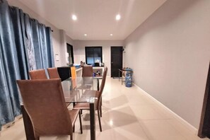 Room - Sweet Hua-Hin Private Pool Villa from beach 3 km (Hua Hin)