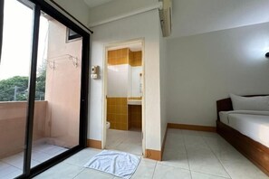 Room - Pakarang mansion (Udon Thani)