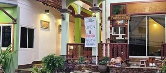 Khunnampheung Apartment