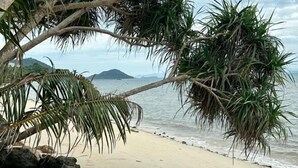 Gambar tidak terklasifikasi, 5 dari 189, tombol