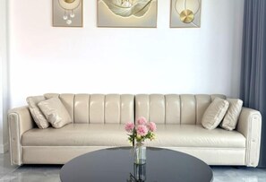 Unclassified image, 5 of 51, button - The White House Pool Villa Pattaya (Pattaya)