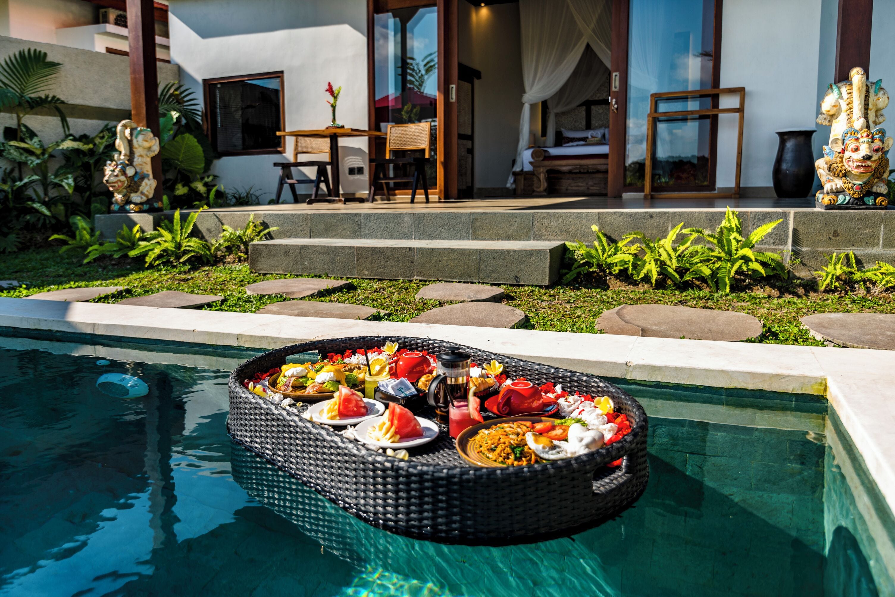 Café da manhã continental todos os dias (IDR 150000 por pessoa) 