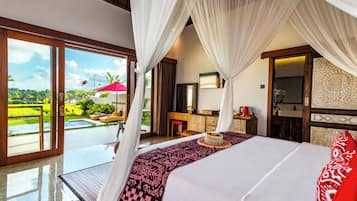 Deluxe Villa, 1 King Bed, Private Pool, Garden View | Egyptian cotton sheets, premium bedding, desk, free WiFi