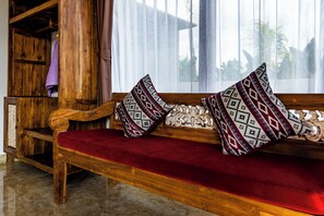 Deluxe-Villa, 1 King-Bett, eigener Pool, Gartenblick | Bettwäsche aus ägyptischer Baumwolle, hochwertige Bettwaren