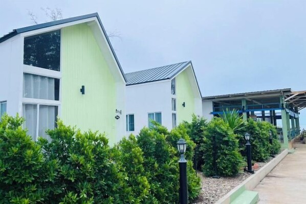 Exterior - Luciano Homestay (Thepha)