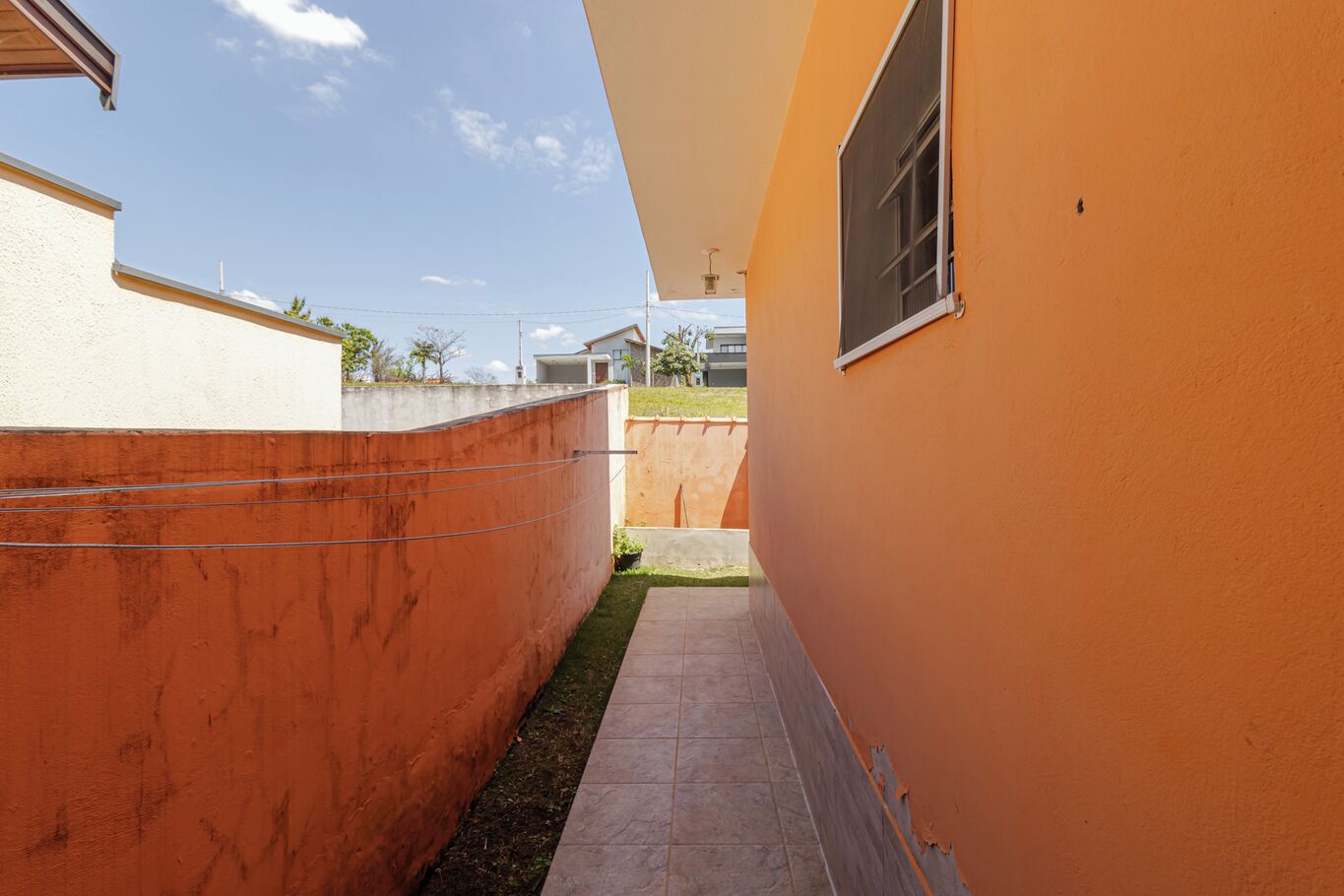 3 عدّة غرف نوم