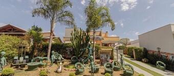 Casa Tem Tica com Piscina e Churrasqueira