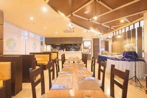 Restaurant - Iloilo Gateway Hotel and Suites by RedDoorz (Pavia)
