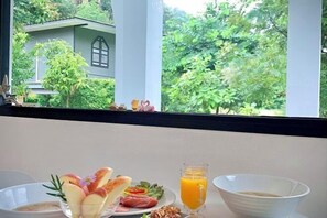 تناول الطعام