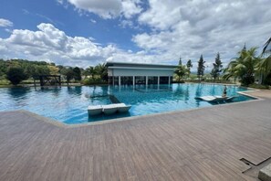 Outdoor pool - Cheras Trader Square By JR Lovely Homestay (Cheras)
