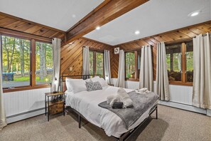 5 عدّة غرف نوم وواي فاي وملاءات أسرّة