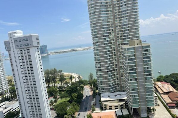 View from property - HappySty in George Town Amazing sea view (George Town)