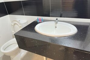 Bathroom - HappySty in George Town Amazing sea view (George Town)