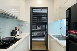 Room - Alan Homes - Vinhomes SkyLake Apartment Ha Noi Near KeangNam (Hanoi)