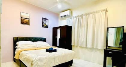 Corner Lot Taman Bahagia Batu 7 ( 2Minutes to Airport)