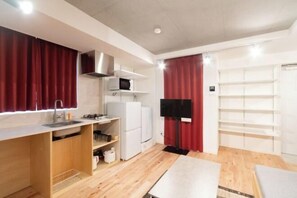 Room - Apiche Oji (Tokyo)