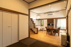 Room - Wan Wan Paradise Yatsugatake (Hokuto)