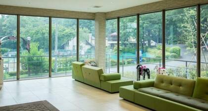 Izumigo Yatsugatake Dog Paradise Cottage