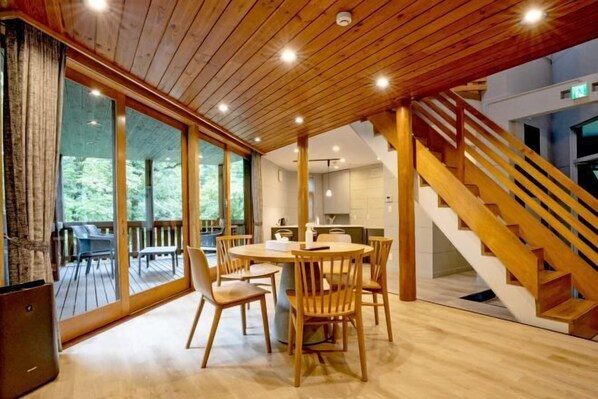 Room - Wan Wan Paradise Yatsugatake (Hokuto)