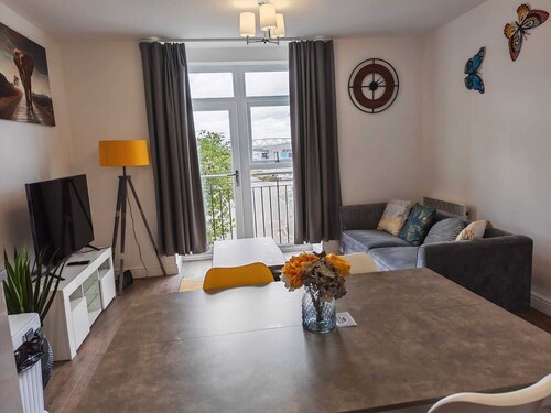 Charming 2-bedroom apartment in Rugby