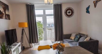 Charming 2-bedroom apartment in Rugby