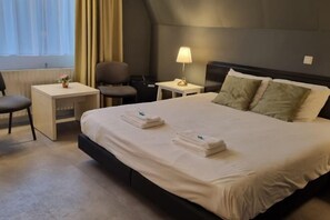 Cribs/infant beds - City Hotel Winschoten (Winschoten)