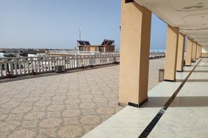 Unclassified image, 4 of 19, button - Chinese Chamber of Commerce Hotel (Nouakchott)