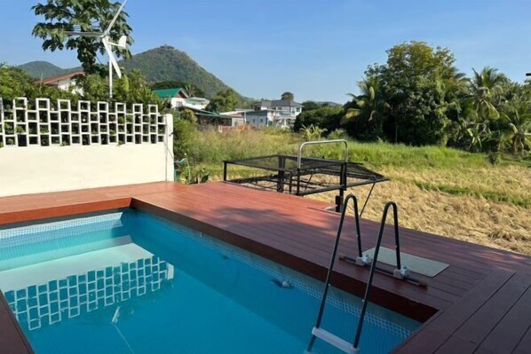 Outdoor pool - Sapa pool villa (Loei)