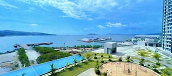 Jesslton quay Dream stay