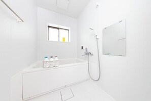 Cots/infant beds - Kosumosu (Tokyo)