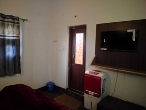 Casa de campo clásica, vista al jardín | Escritorio y wifi gratis