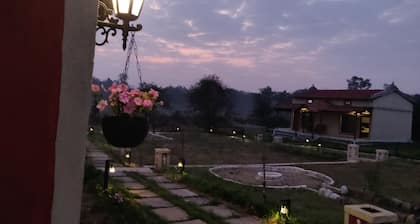 JAMTARA FARMSTAY pench tiger reserve